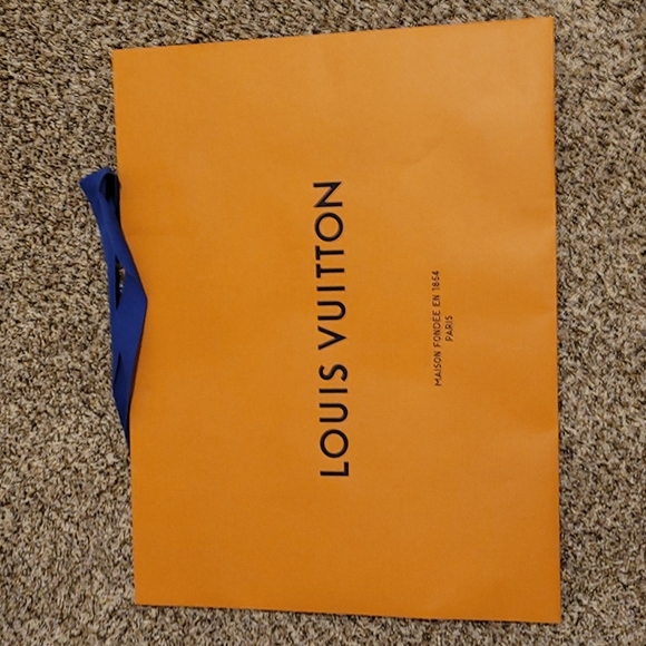 Louis Vuitton Handbags - Louis Vuitton Shopping Bag